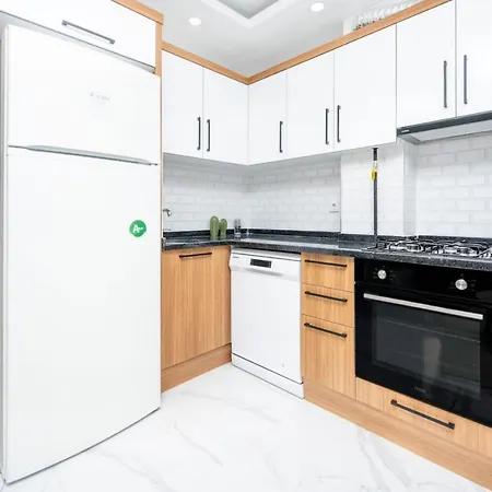 Modern Flat Near Beach In Muratpasa Апартаменты