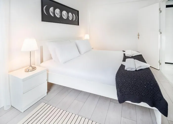 Modern Flat Near In Muratpasa 公寓 *