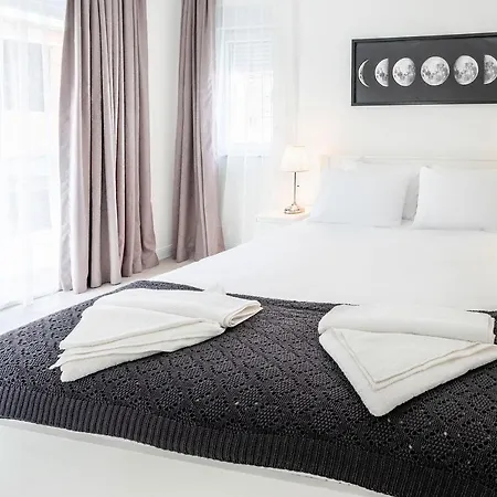 Modern Flat Near In Muratpasa